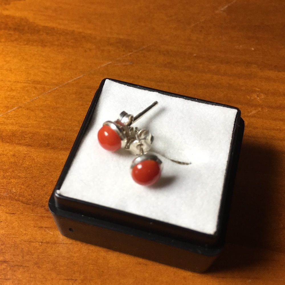 Red Earrings!